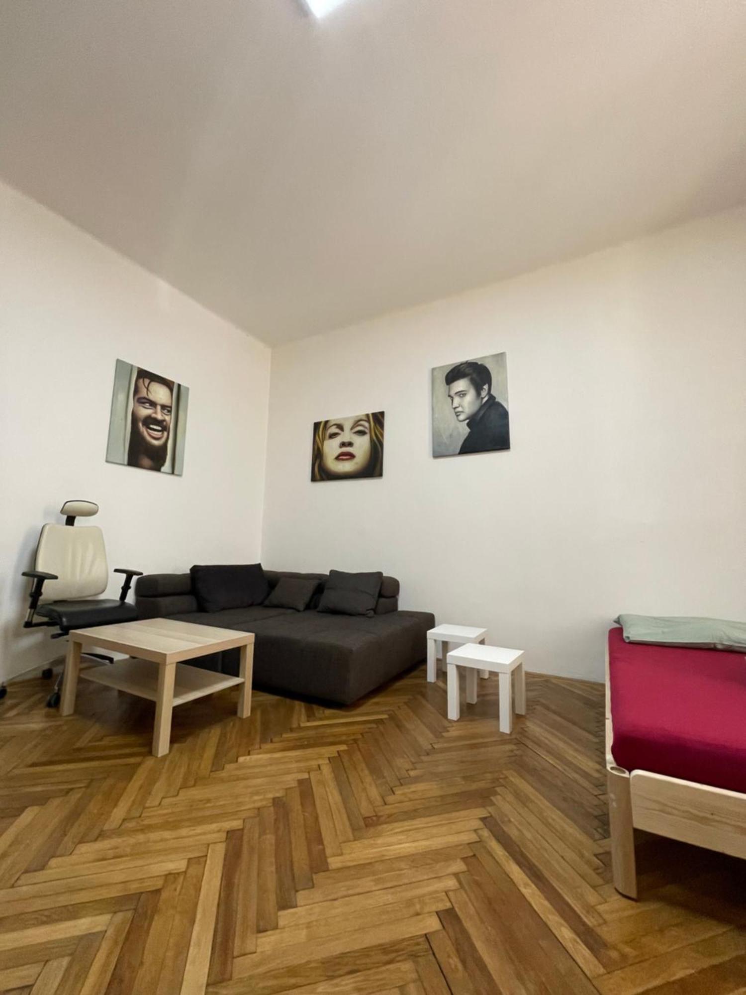 Minato Apartments Ostrava Center מראה חיצוני תמונה
