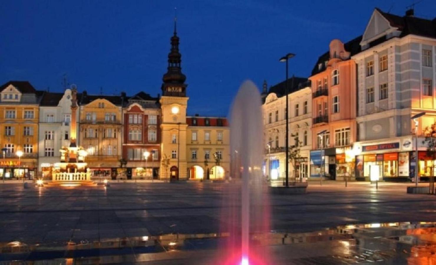 Minato Apartments Ostrava Center מראה חיצוני תמונה