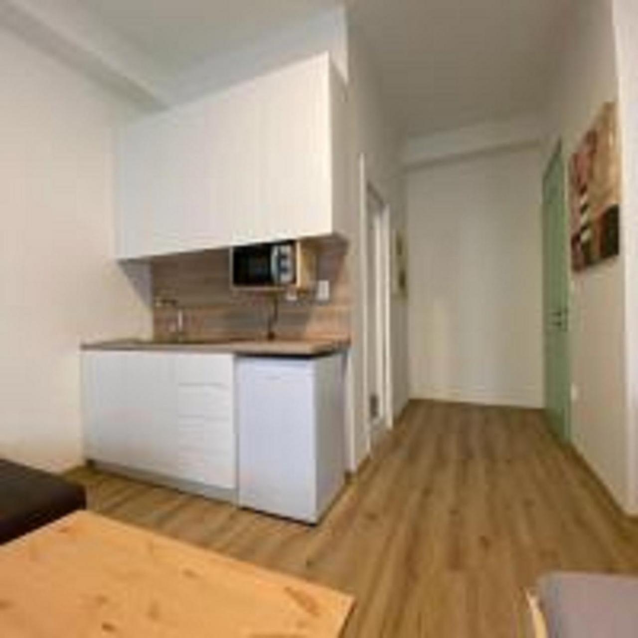 Minato Apartments Ostrava Center מראה חיצוני תמונה